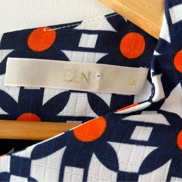 CLN Retro Sheath Dress Size M - Picture 4 of 4